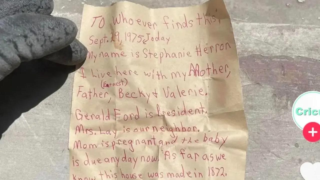 Couple Found A Mysterious Note