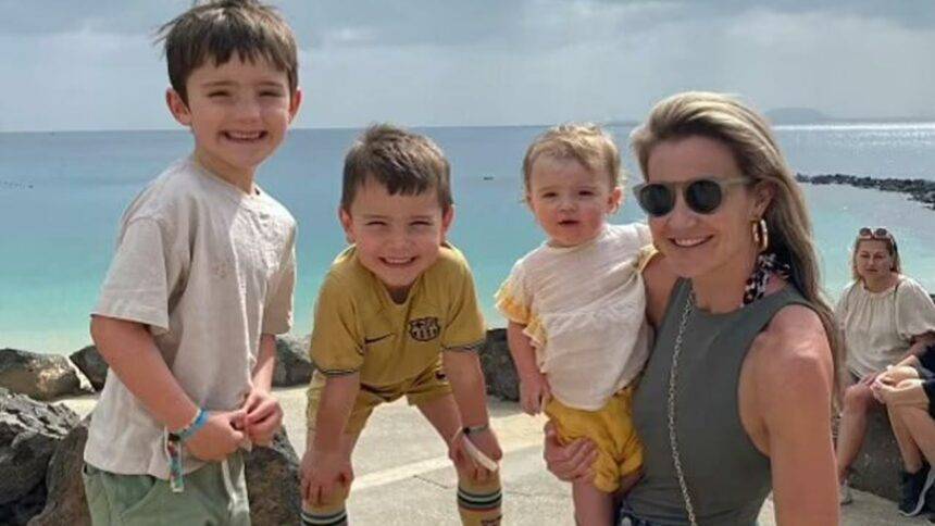 Helen Skelton Children