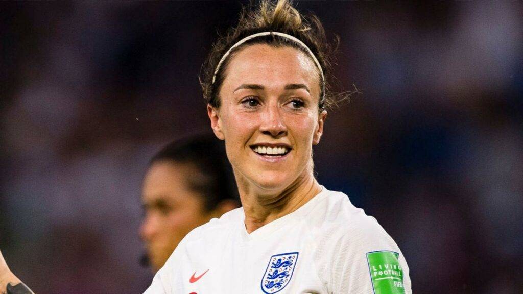 Lucy Bronze Net Worth