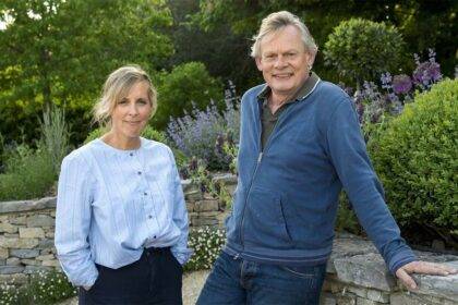 Mel Giedroyc And Martin Clunes Explore Britain By The Book