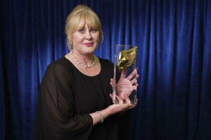 Sarah Lancashire Net Worth