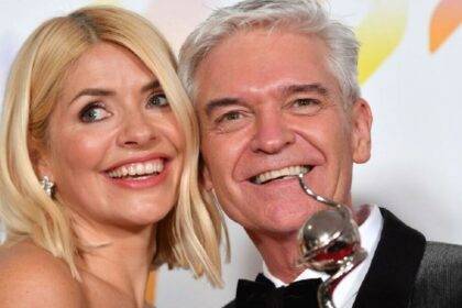 Phillip Schofield Reached Holly Willoughby